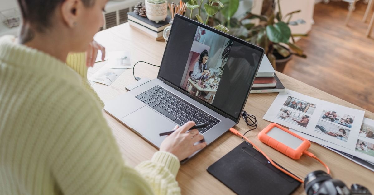 Image SEO: Alt Text, File Names and Compression