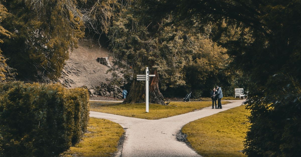 Mailchimp vs ConvertKit: Which to Choose