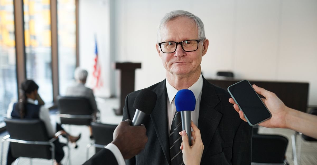 Getting Expert Quotes for Your Articles