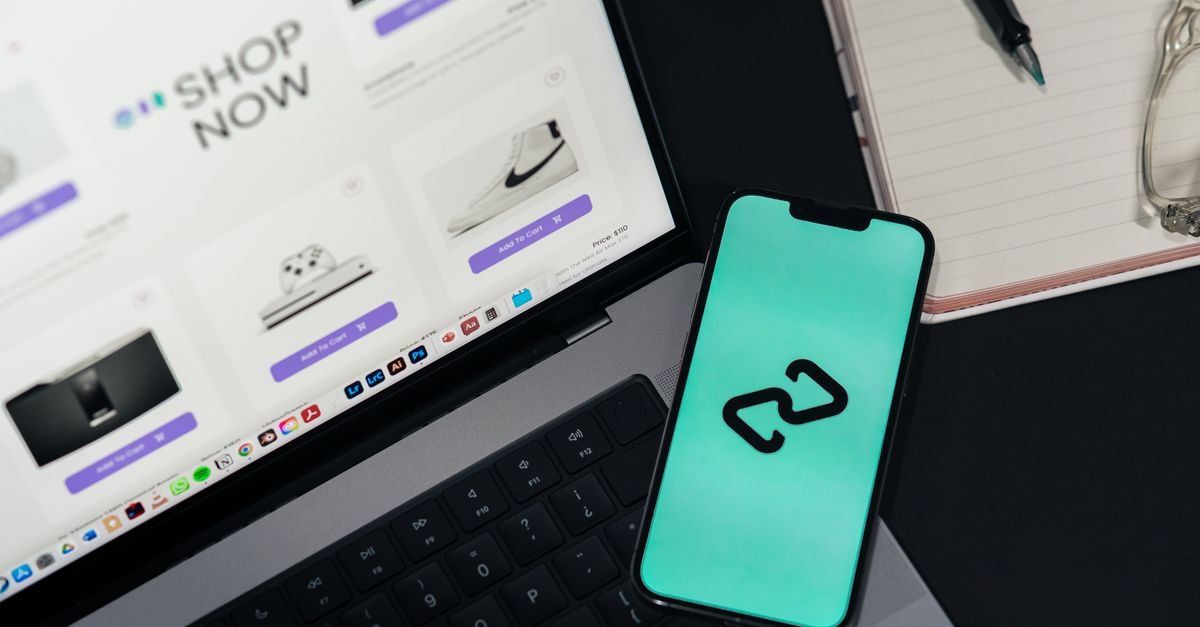 Upwork and Freelance Platforms for SEO