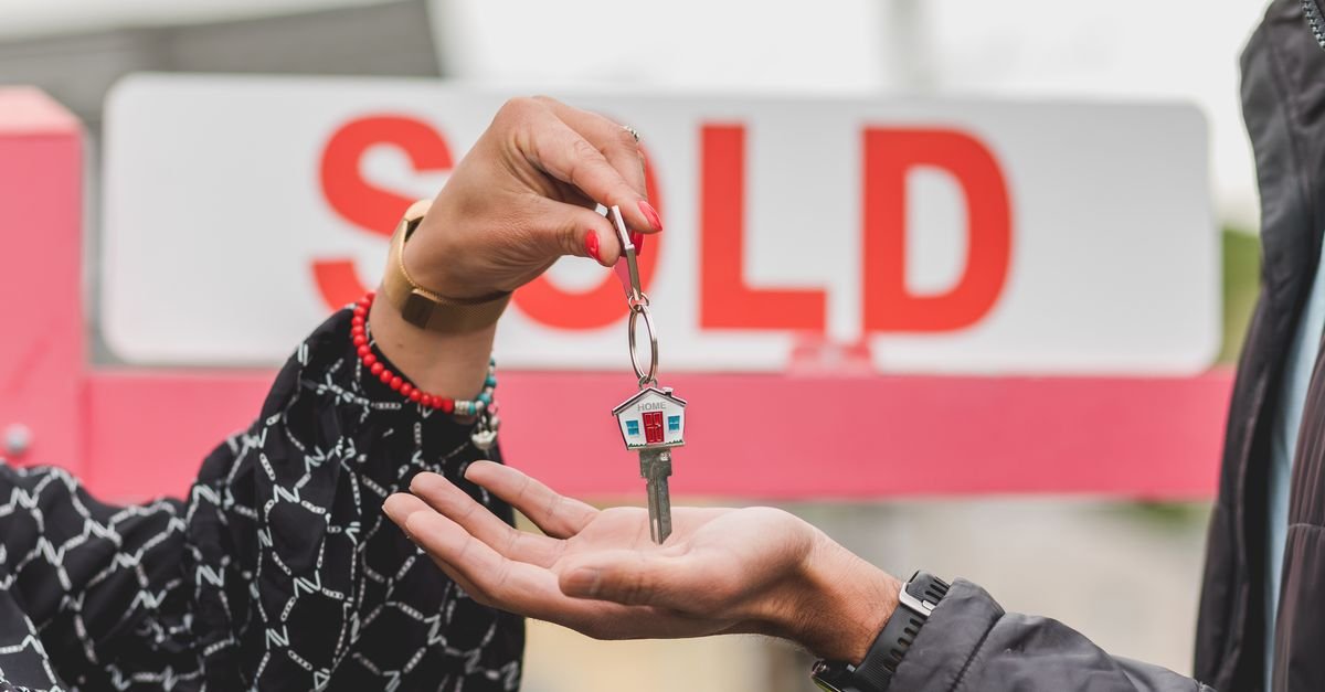 Selling a Blog: Valuation and Process